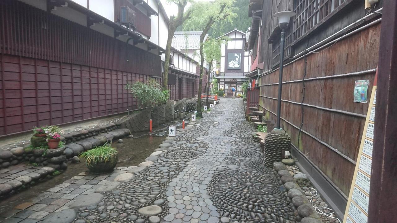 Yanaka No Taisuke Hotel Гуджо Екстериор снимка